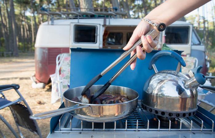 coleman camping stove