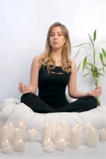 Discount_Aromatherapy_Candles.jpg