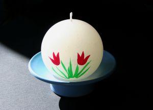 Make fancy and unusual candles