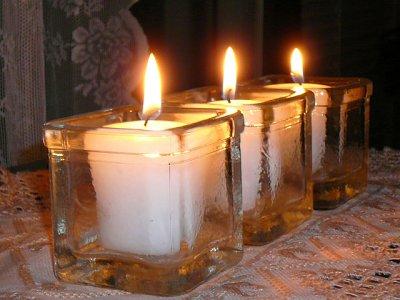 White_votive_candles.jpg