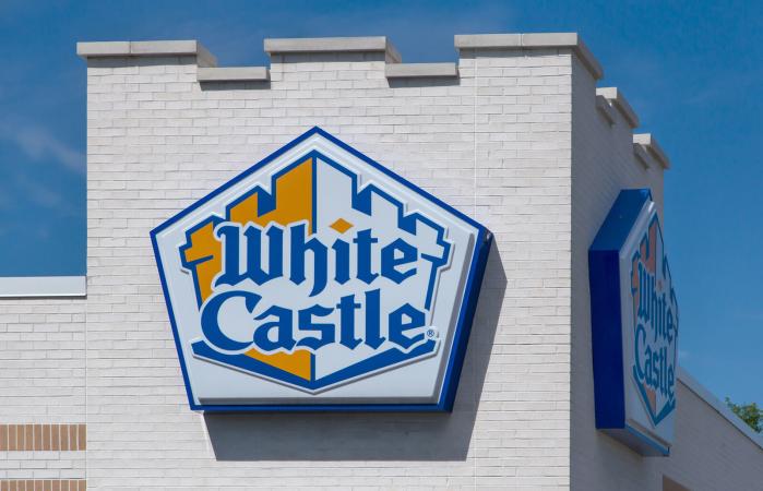 White Castle restaurant exterior