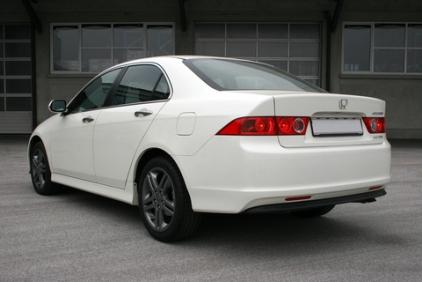 Honda Accord; © Tomislav Stajduhar | Dreamstime.com