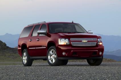 2013 Chevrolet Suburban © General Motors
