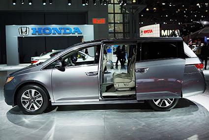 Honda 2014 Odyssey Minivan