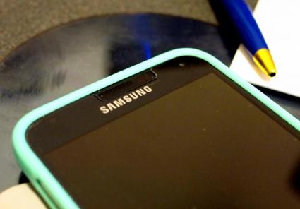 Samsung Galaxy S5 smartphone