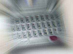 Choosing a Phone like a Sidekick - QWERTY keyboard is paramount!