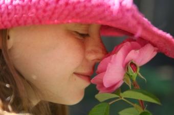 girl in pink straw hat