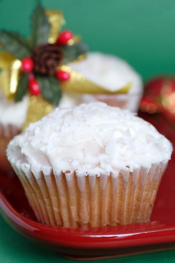 https://cf.ltkcdn.net/christmas/images/slide/310995-565x850-istock-000010264090small.jpg