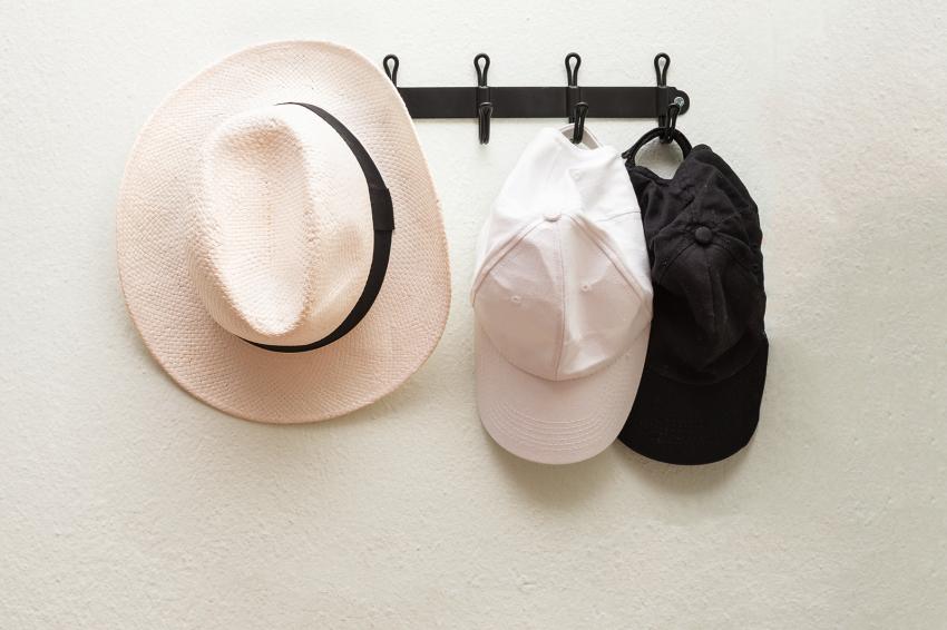16 Clever Hat Storage Ideas to Maximize Your Space | LoveToKnow