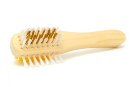 Suede brush