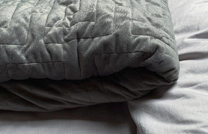 weighted blanket in bedroom