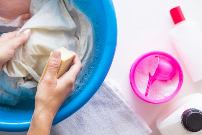 Removing stain from clothes