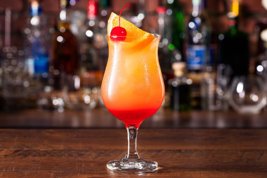 Fun Fruity Alcoholic Drinks 19 Delicious Recipes LoveToKnow