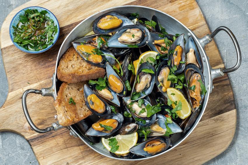 17 Whiskey Pairings That Are Next Level LoveToKnow