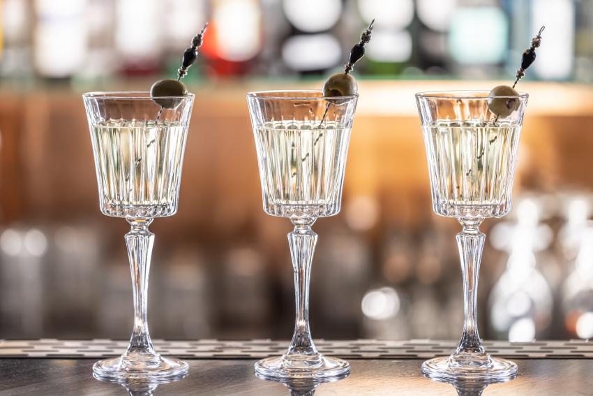 11 Vermouth Cocktails Made With Dry and Sweet Vermouth LoveToKnow