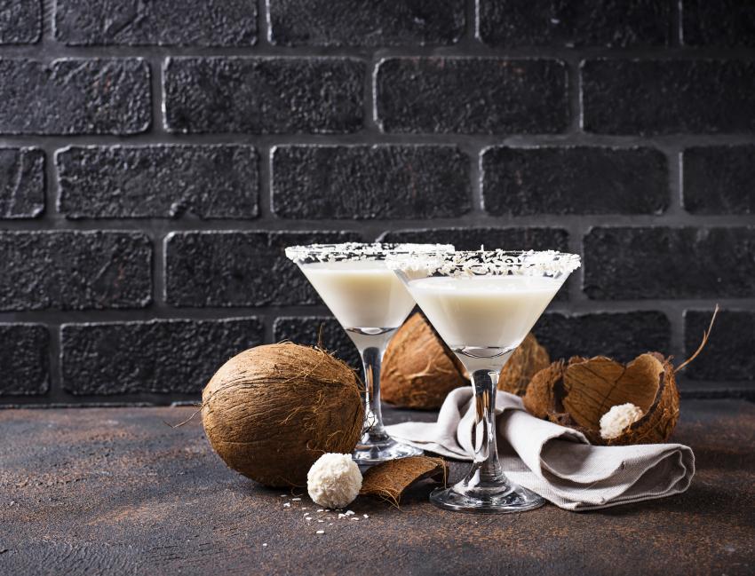 9 Cream of Coconut Cocktails With Tropical Goodness LoveToKnow