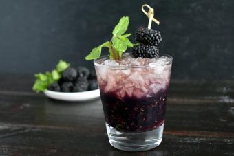 Blackberry Bourbon Smash Cocktail With Jammy Goodness