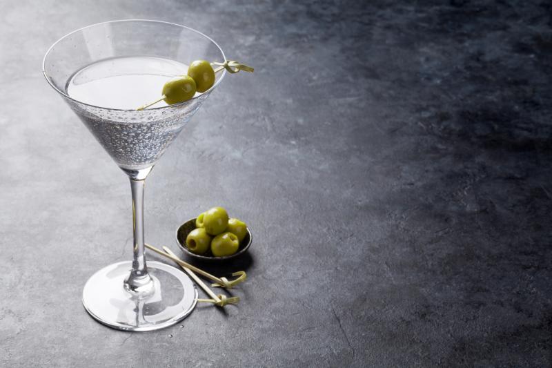 How to Make a Perfect Martini | LoveToKnow