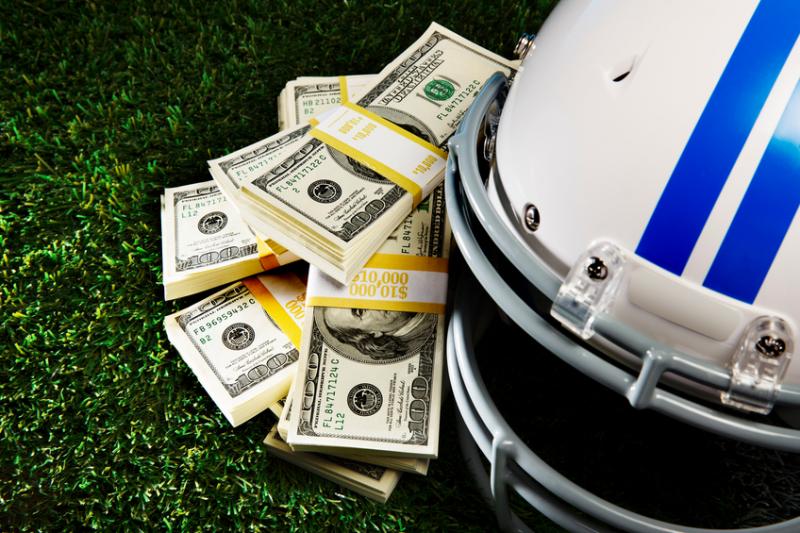 Does College Football Make Money? | LoveToKnow