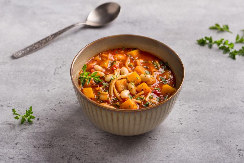 14 Cheap & Easy Crockpot Meals for Any Day of the Week | LoveToKnow