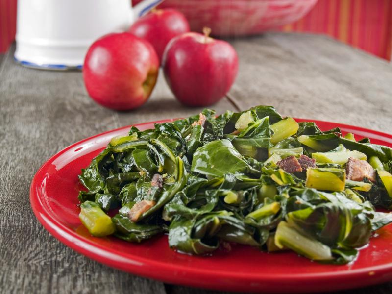 How to Cook Collard Greens LoveToKnow