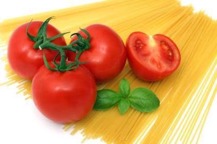pasta and tomatoes