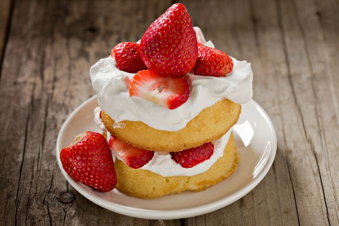 Strawberry shortcake dessert