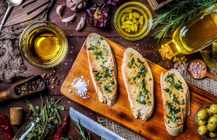 Garlic bread
