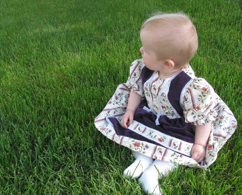 nursery rhyme dress up