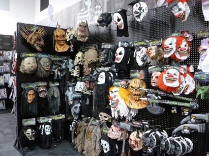 Best Costume Shops  LoveToKnow