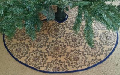 Burlap Christmas Tree Skirt