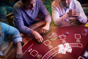 https://cf.ltkcdn.net/cruises/images/slide/221624-600x400-TP_2015_1109_MK_Casino_BlackJack_1906.png