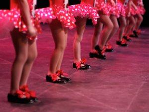 Perform1.jpg
