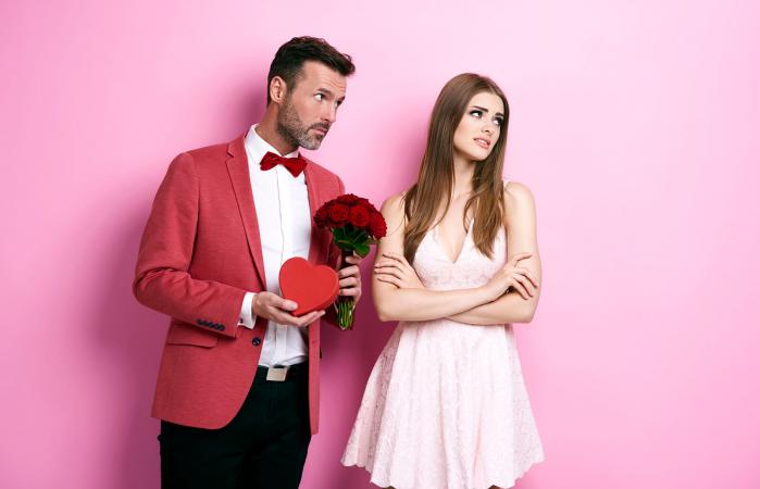 Woman rejecting man