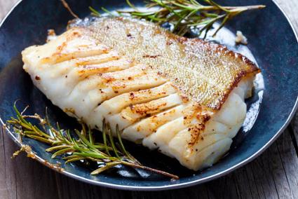Cooked cod fillet