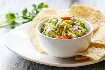 Guacamole and nachos