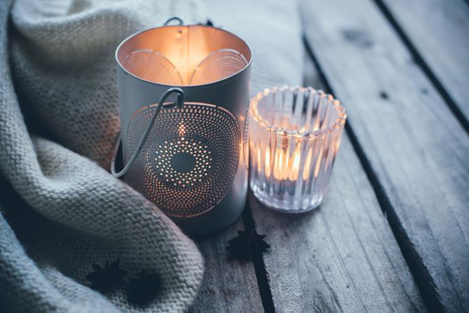 sympathy throw and candle light
