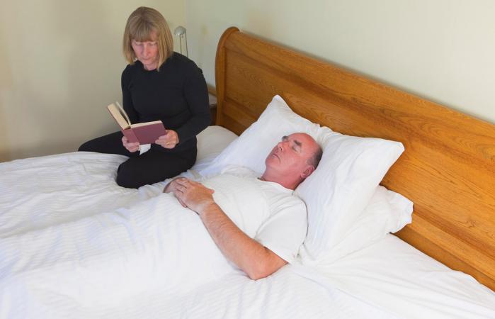 Death bed vigil