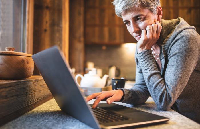 Woman on laptop