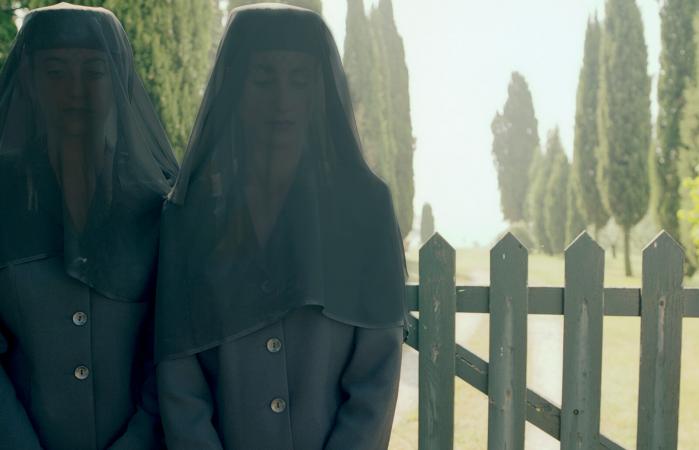 Women with mourning veil