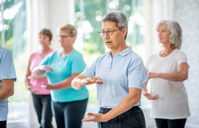 Grupo en clase de Tai Chi