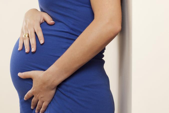 El dolor abdominal puede ser señal de labor de parto