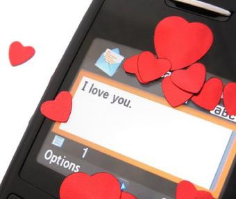 https://cf.ltkcdn.net/engagementrings/images/slide/39702-474x400-popquest14.jpg