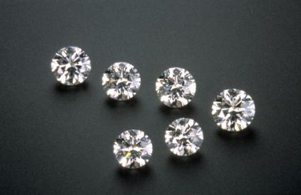 Canadian Diamonds. © Gemological Institute of America (GIA). Reprinted by permission.