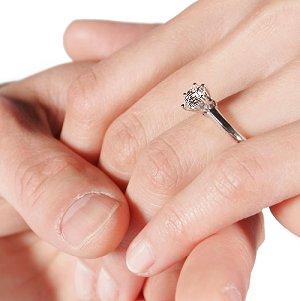 Proposing with a diamond solitaire engagement ring
