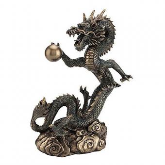 Escultura del dragón chino