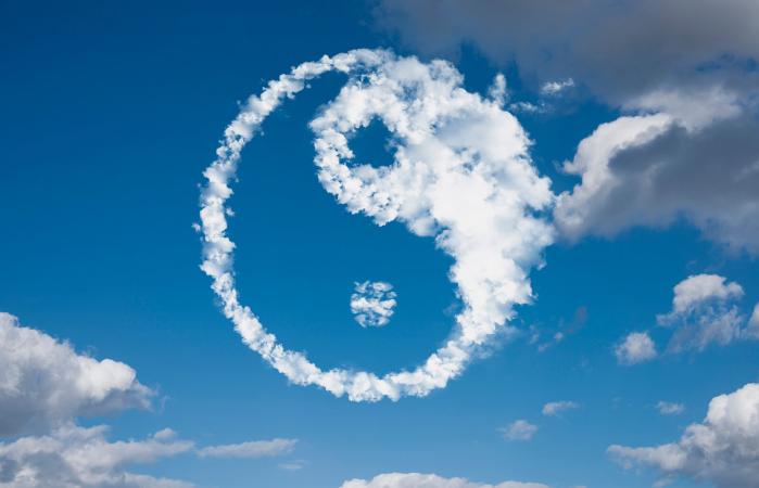 Nubes Yin-Yang