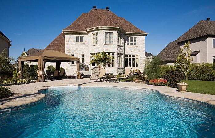 Casa con piscina