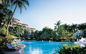 Shangri-La Hotel Pool, Singapore