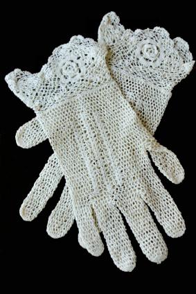vintage crocheted gloves
